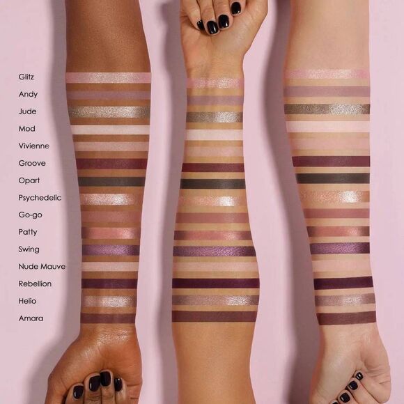 Natasha Denona Retro Eyeshadow Palette - Picture 3 of 7